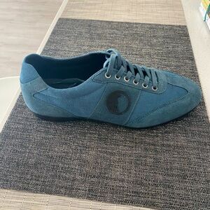 Men’s size 12, Versace Medusa shoes in amazing condition.